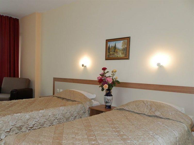 Hotel Riagor ساني بيتش المظهر الخارجي الصورة